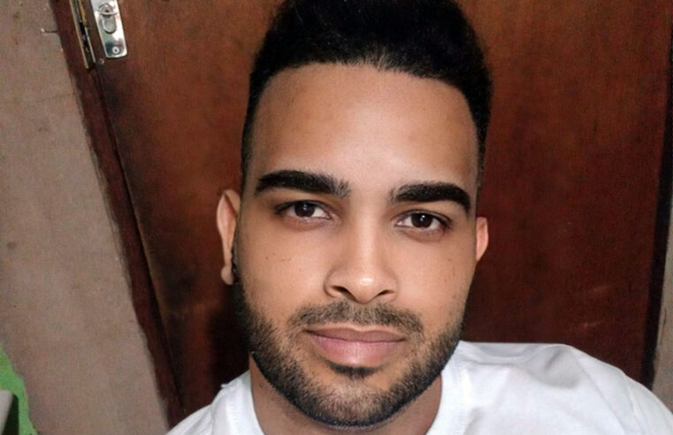 É o aniversário do Rogério!!!