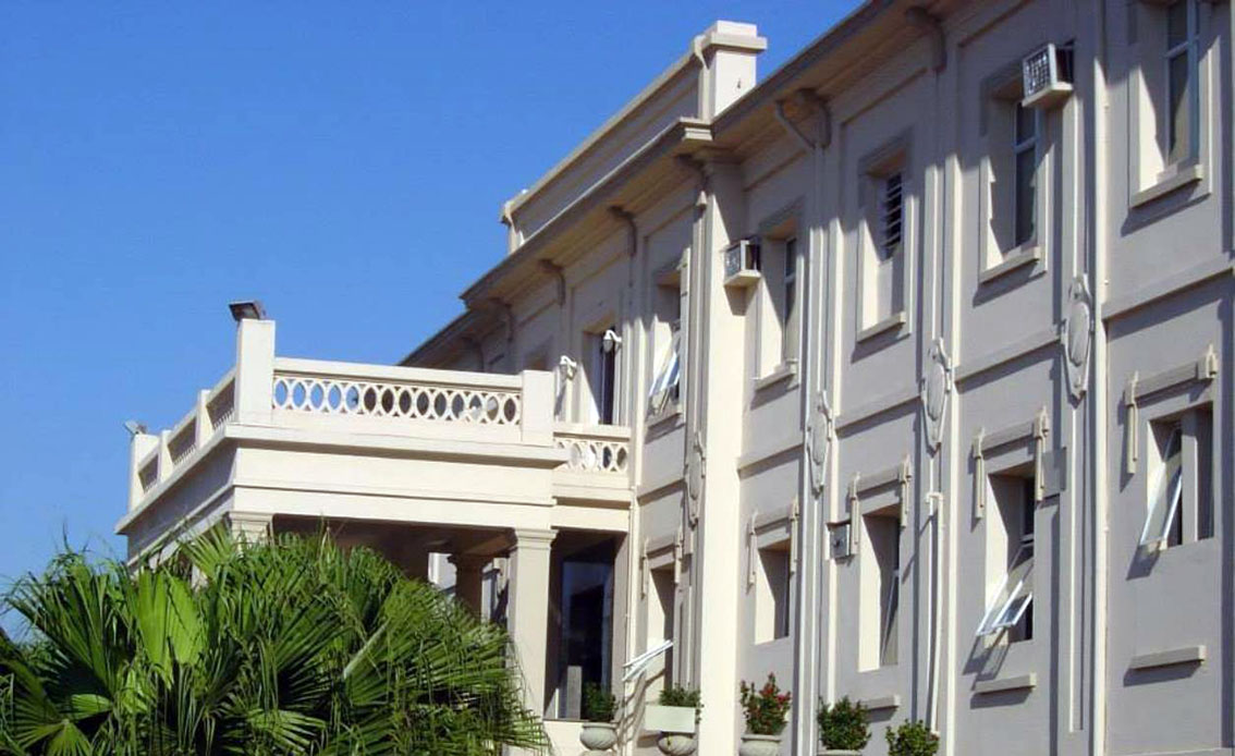 Negociação de droga mata um baleado junto da mulher