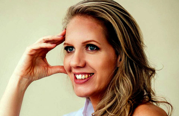 Lizandra está virando o capítulo do seu livro da vida!!!