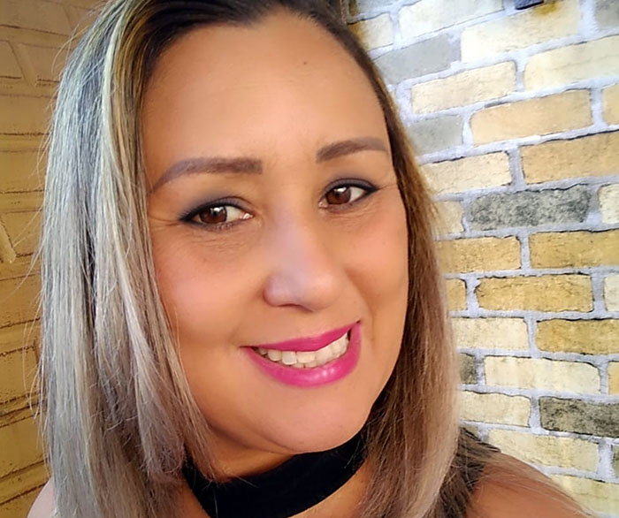 Eliana está colhendo mais uma semente no seu jardim da vida!!!