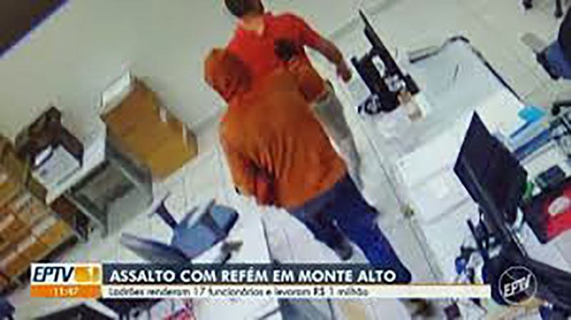 Criminosos que invadiram agência pelo teto e renderam funcionários em assalto são alvos da PF