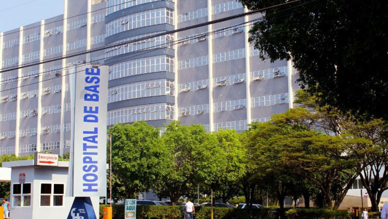 Filho é preso após decepar antebraços da mãe em Rio Preto