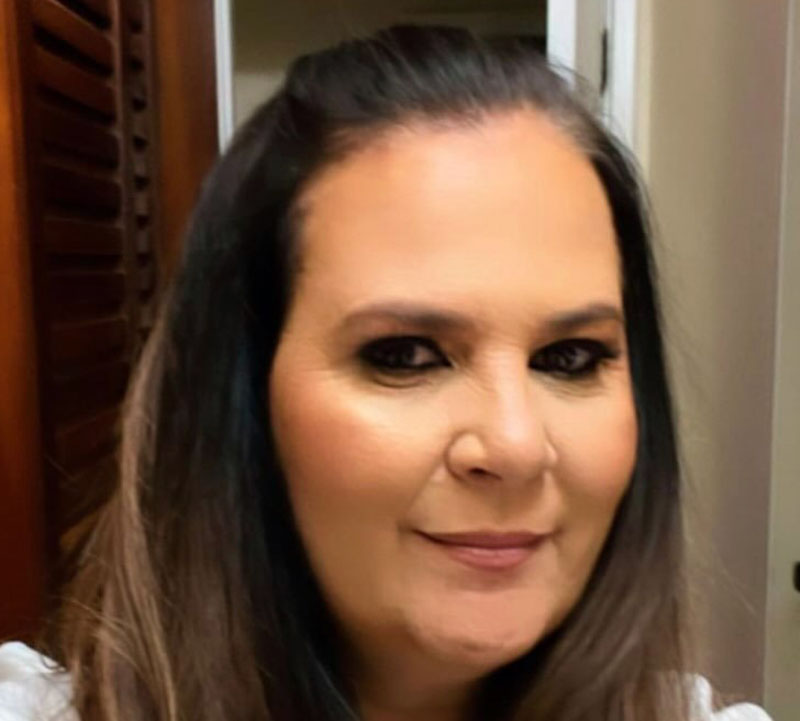 Aplausos para a Dra Juliana