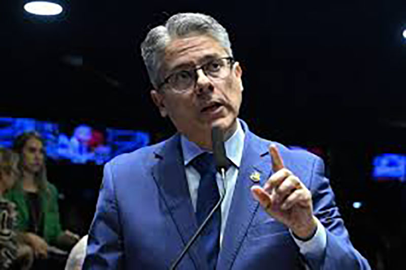 A reação do relator da CPI do Crime Organizado, que faz grave acusação a ministros do STF após decisão de Gilmar Mendes