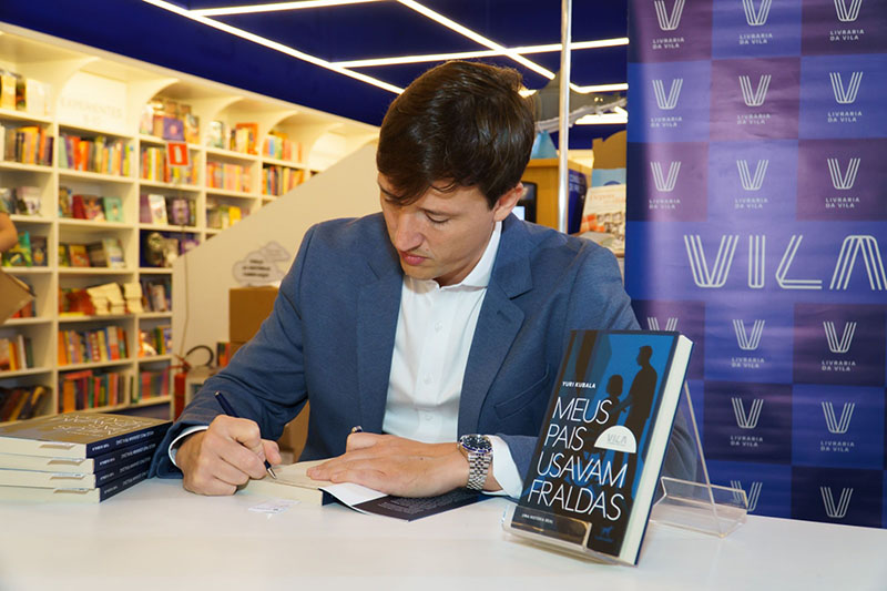 Baseado em história real, livro “Meus Pais Usavam Fraldas” revela os desafios da inversão de papéis familiares