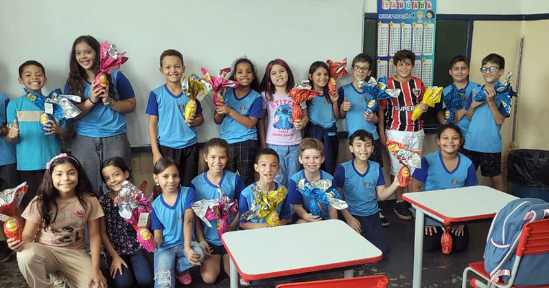 Páscoa histórica nas escolas de Nova Granada!