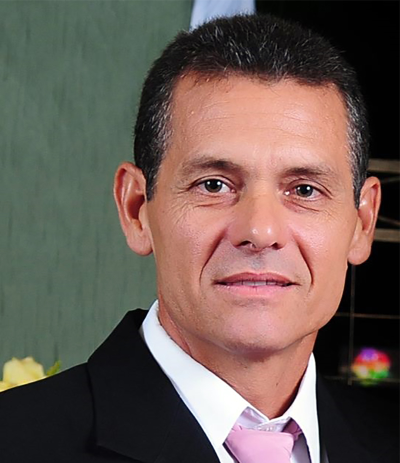 Osmar parabéns pra você!!!