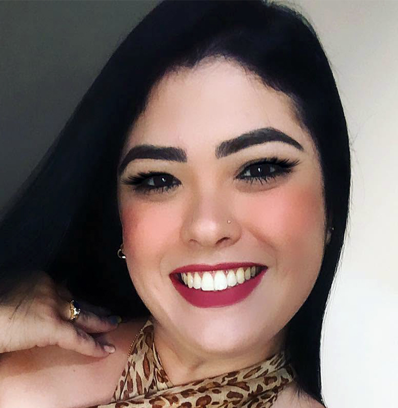 A festa hoje é da Simone!!!